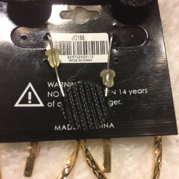 J Jewels Hoop and Cross Hanging Earrings - Picture 3 of 3